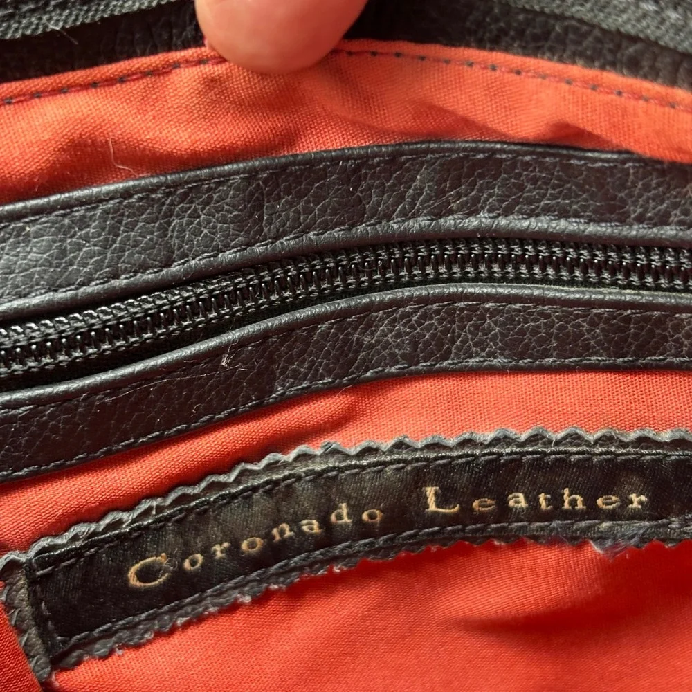 Coronado Leather Black Pebbled Leather Shoulder‎ Bag Silver Hardware Vintage